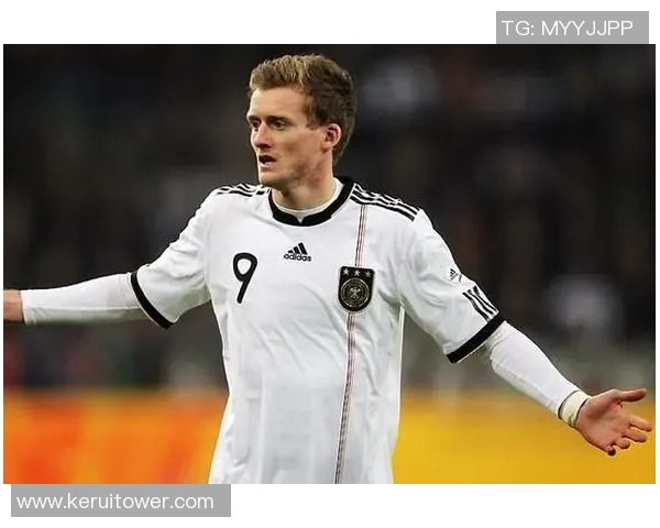 德国足球明星迈尔的辉煌历程与对足球的热爱之路